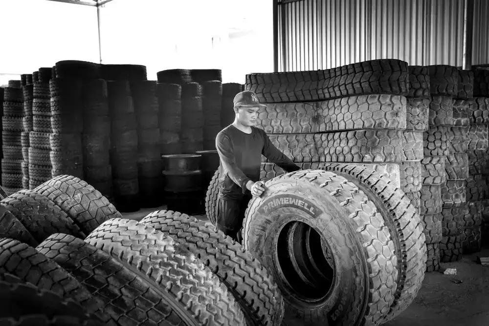 Tyre fitter planning route